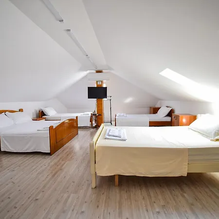 بيت للعطل Fran's Traditional House *