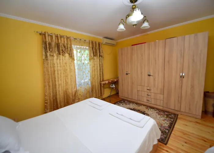 Fran's Traditional House 度假居 *