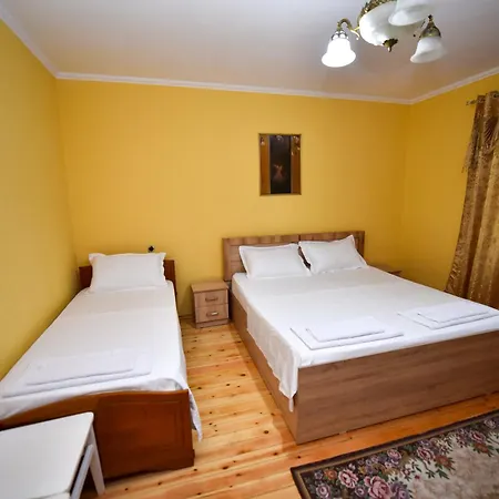 Fran's Traditional House